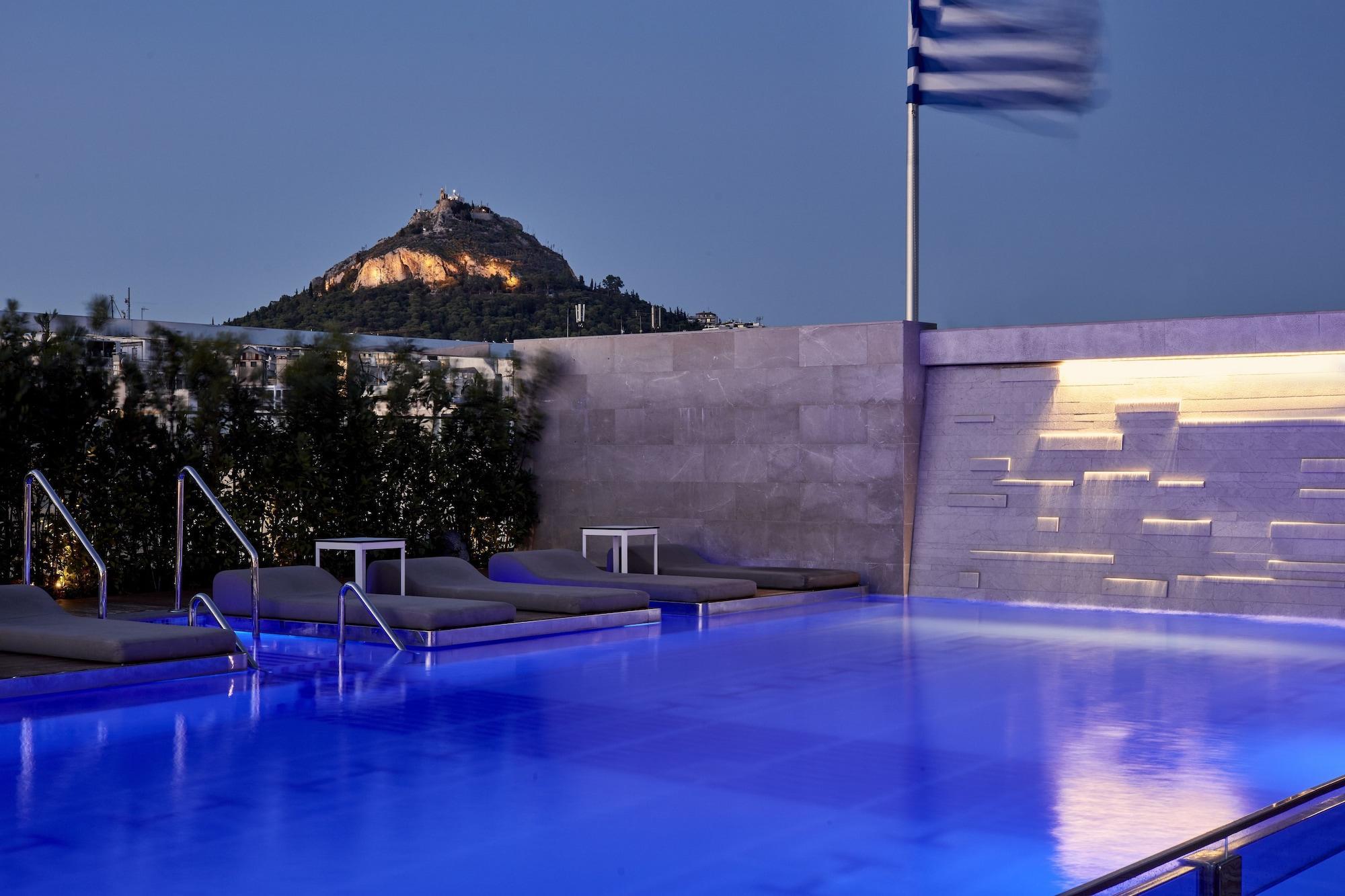 فندق إلكترا متروبوليس أثينا المظهر الخارجي الصورة The pool at the hotel